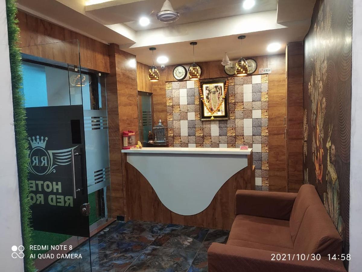 Hotel Red Rose Vadodara Exterior photo